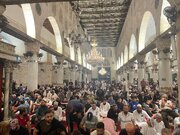 فیلم/ اقامه نماز صبح هزاران فلسطینی در مسجد الاقصی