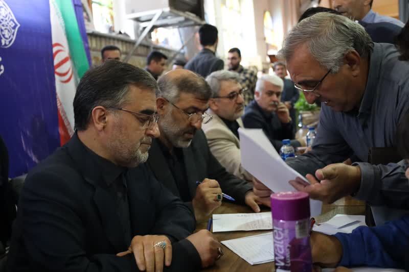 عکس|میزخدمت دولتمردان در مصلی امام خیمنی(ره) ساری