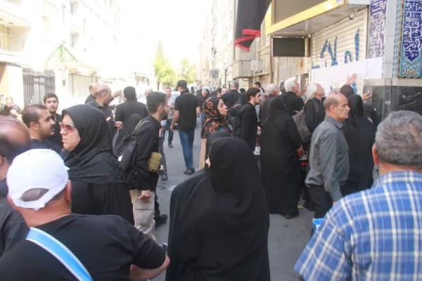 این کانون مسجدی زائراولیها و محرومان را راهی پیادهروی اربعین کرده است