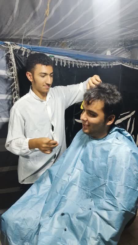 راهاندازی سینما سیار اربعین در کوفه به همت بچههای مسجد