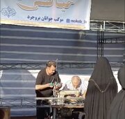 ارائه خدمات گسترده موکب جوانان بروجردی به زائران حسینی