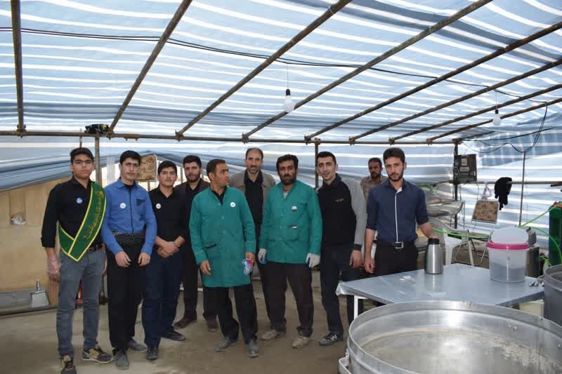 از راهاندازی بیمارستان صحرایی تا تعمیر خودرو و خیاطی در موکب بچههای همدان