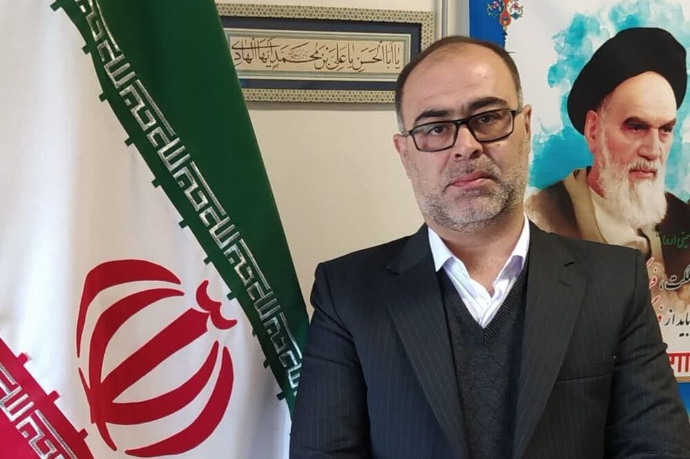 هنر، زبان گویای ملت است/ هنر متعهد، چراغ راه انقلاب اسلامی