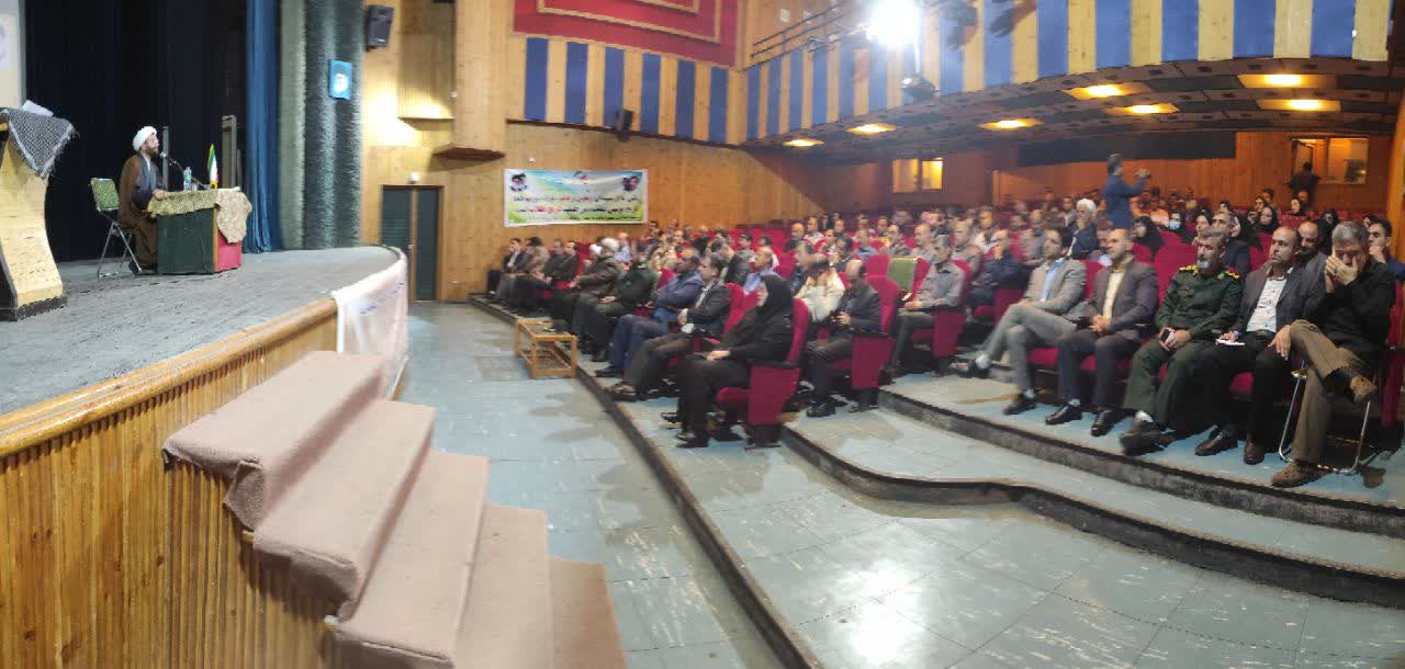 جبهه نبرد یک قطعه از بهشت در برابر جهنم مادی سوزان است