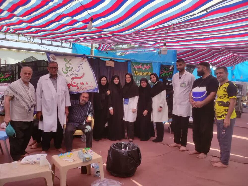 استقرار موکب درمانی بسیج جامعه پزشکی و سلامت در مسیر پیادهروی اربعین|۶میلیارد تومان دارو و تجهیزات پزشکی برای ویزیت رایگان زوارالحسین(ع)تامین شد
