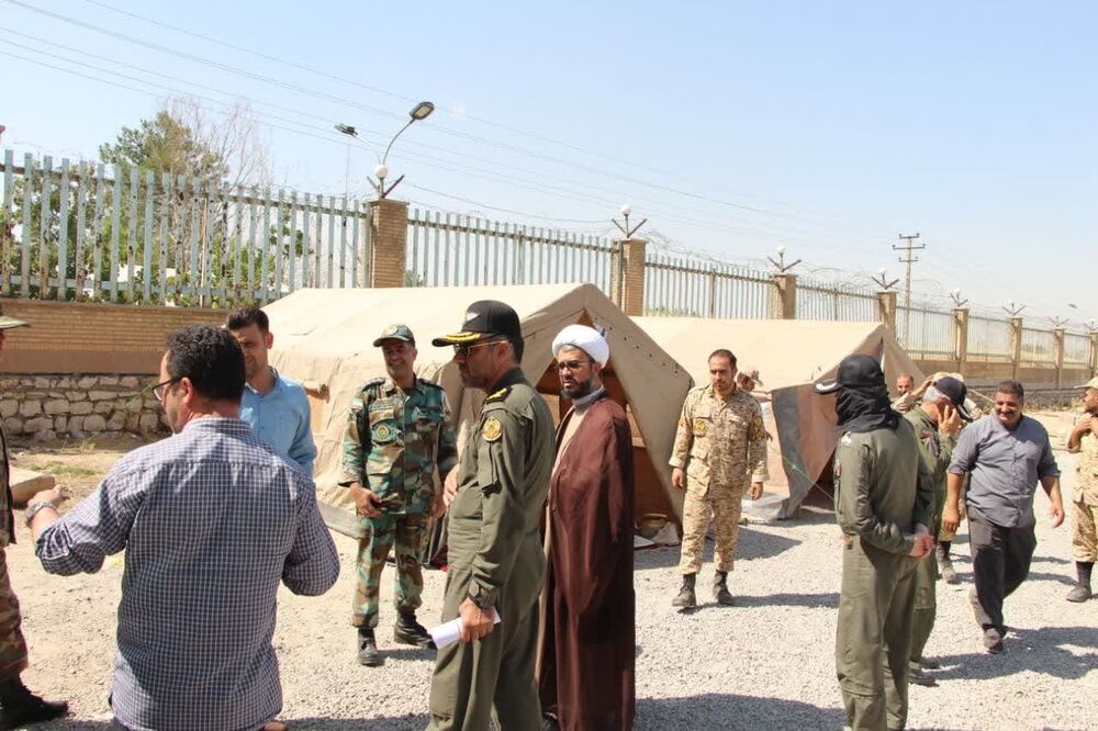 برپایی ۱۶ چادر گروهی توسط موکب اباعبدالله الحسین(ع) پایگاه هوانیروز کرمانشاه