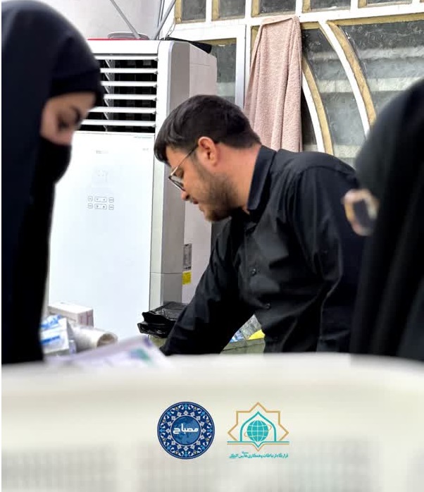 تجهیزات تخصصی پزشکی و دارو و محصولات فرهنگی به موکب بین‌المللی بچه‌های مسجد رسید