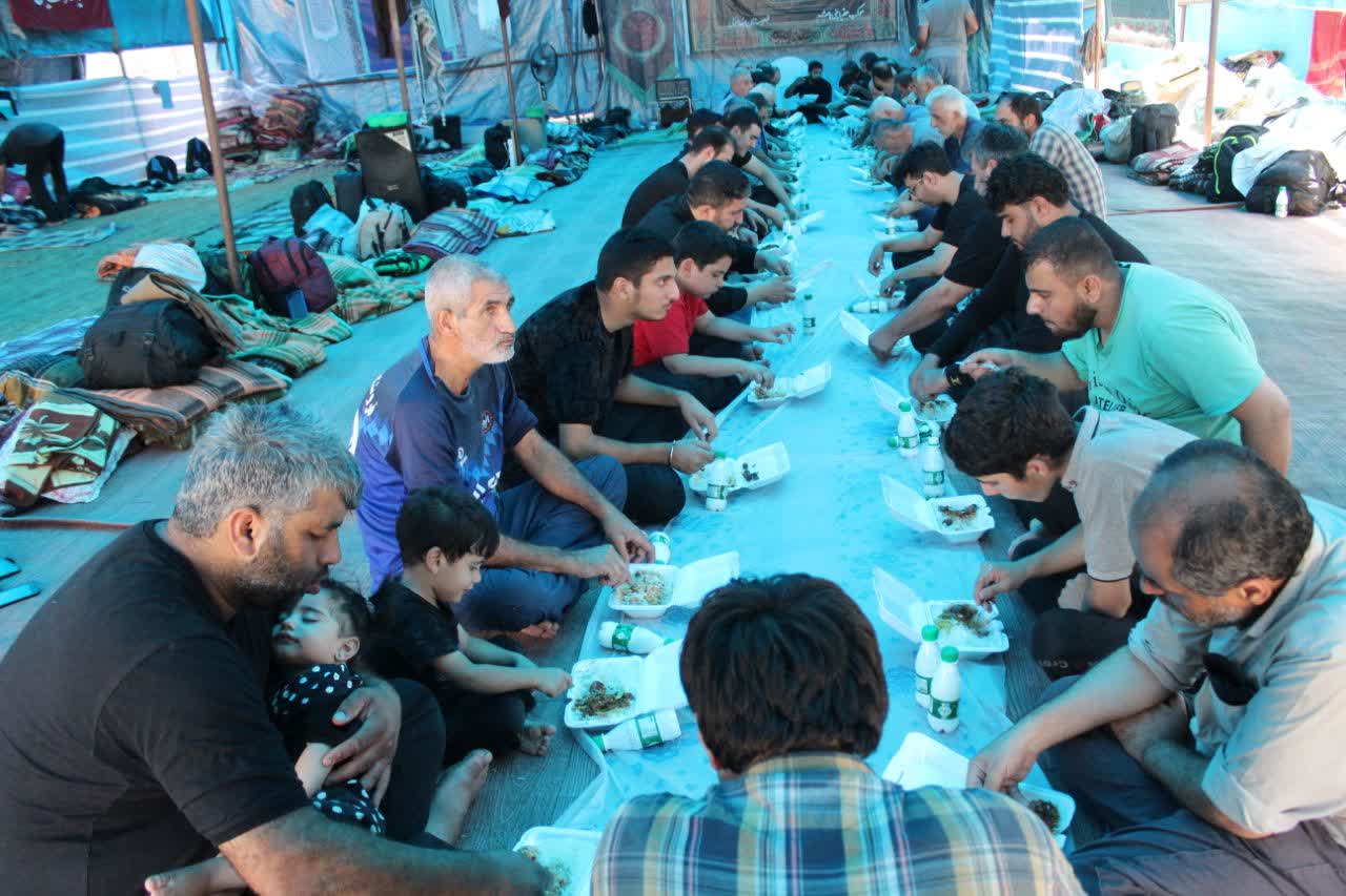 جاذبه حسین(ع) در تصویر تفسیر شده عشق