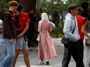 انتقاد یک کمیته آمریکایی از تصمیم فرانسه برای ممنوعیت پوشیدن عبا در مدارس