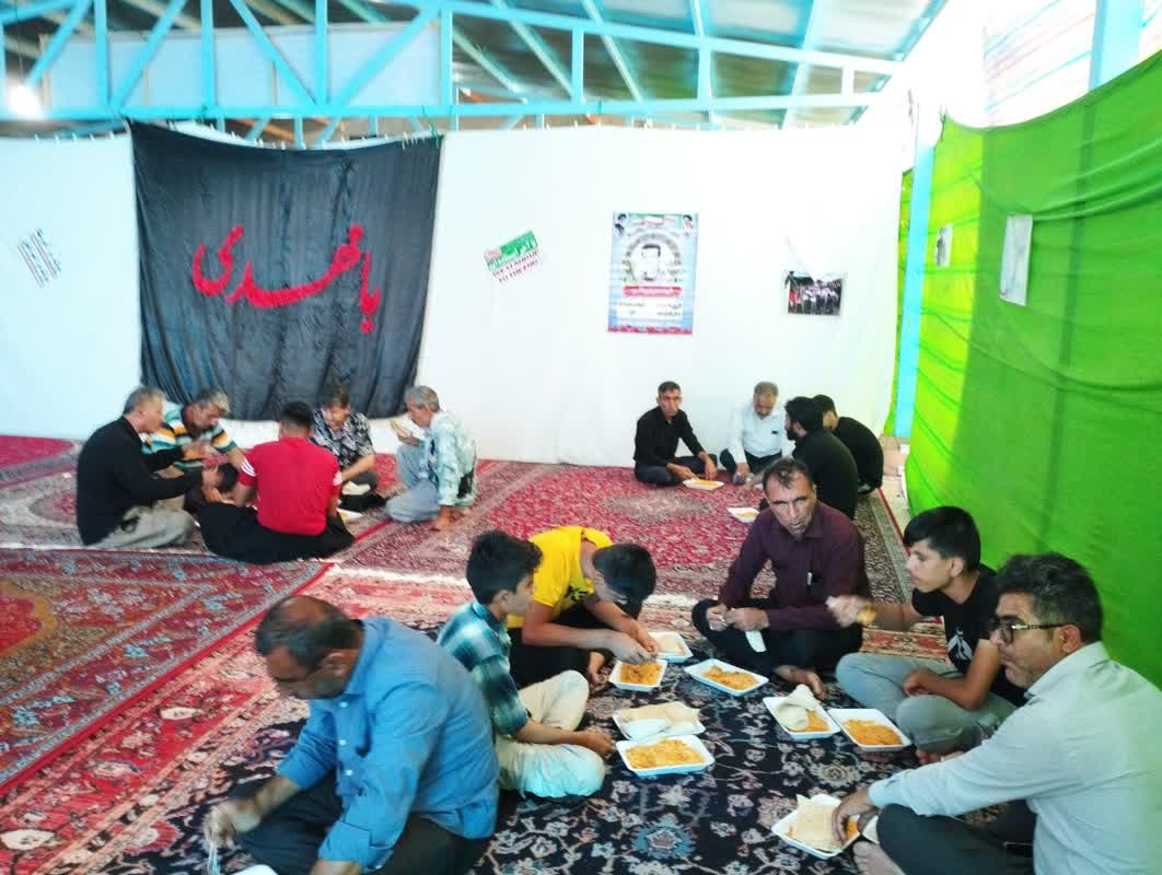  روایتی از فعالیت های قرآنی و فرهنگی در مسجد روستای آورزمان ملایر