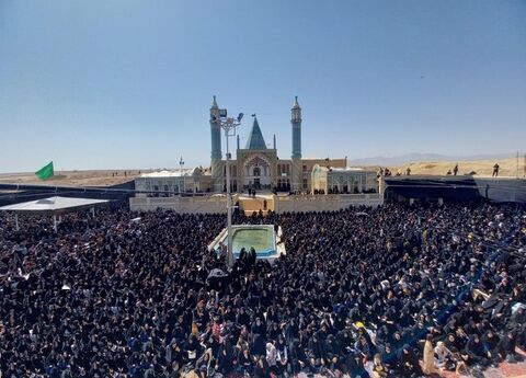 مراسم آئینی «گلباران خورشید» در یزدل برگزار می شود