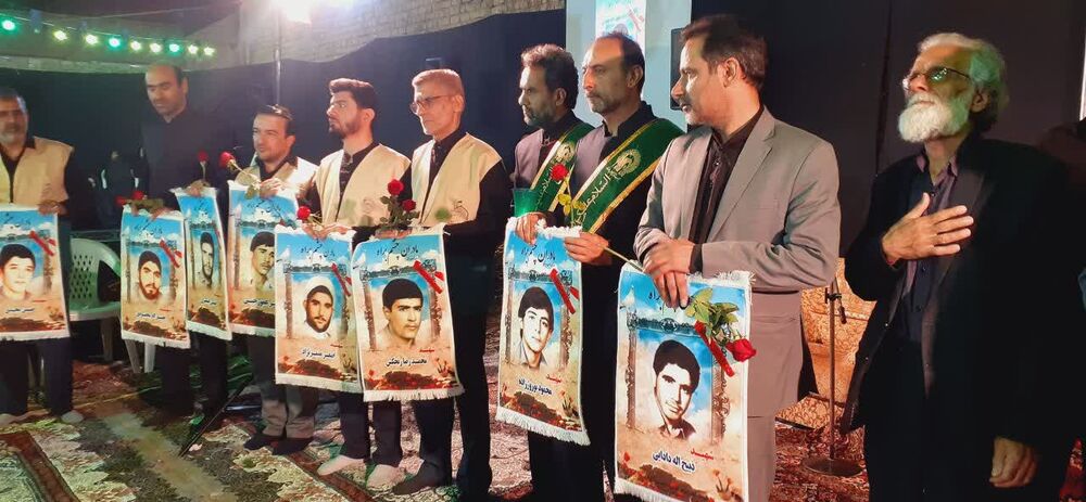 همایش «مادران چشم براه» در آران و بیدگل برگزار شد