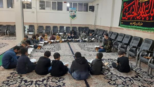 کانون فرهنگی هنری اسوه از دانشآموزان محروم حمایت میکند