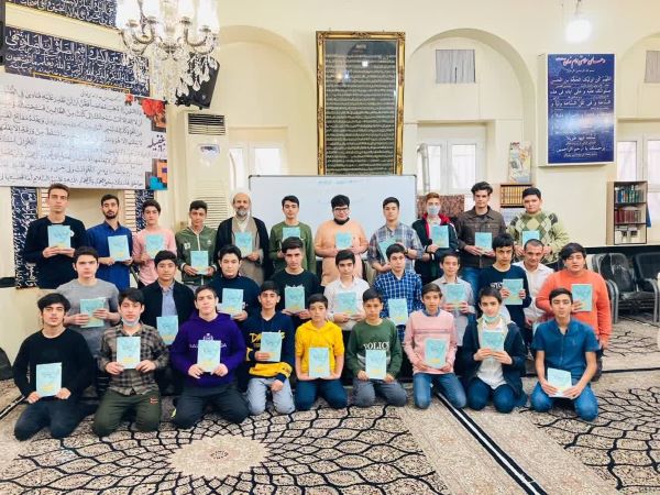 کانون فرهنگی هنری اسوه از دانشآموزان محروم حمایت میکند