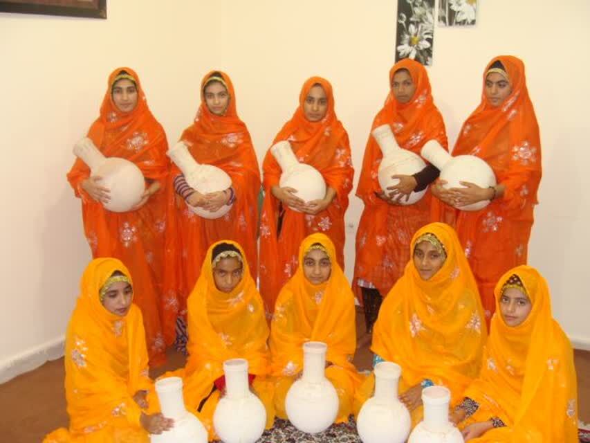 کانونی مسجدی که وحدت شیعه و اهل سنت را در جزیره لارک دنبال میکند