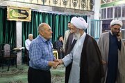 عکس| دیدار نماینده ولی فقیه درمازندران با نمازگزاران مسجد امیرالمومنین(ع)ساری