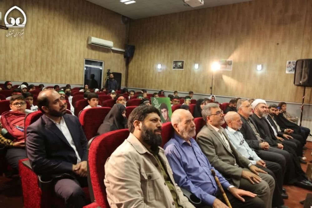 گزارش تصویری از سیزدهمین زنگ دانشآموز شهید