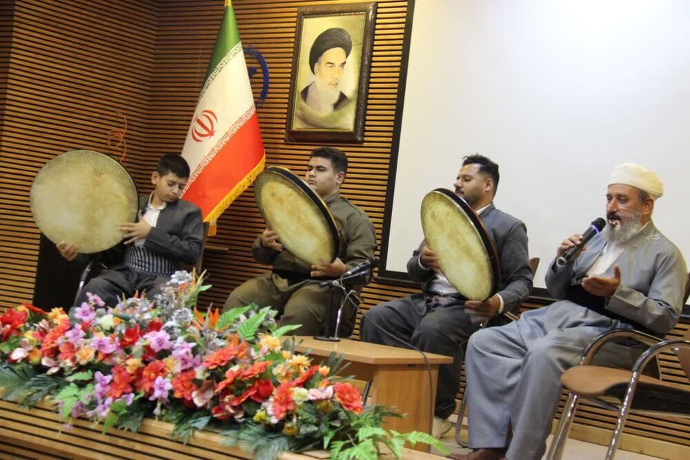 جشن رحمه للعالمین در دانشگاه های کرمانشاه برگزار شد