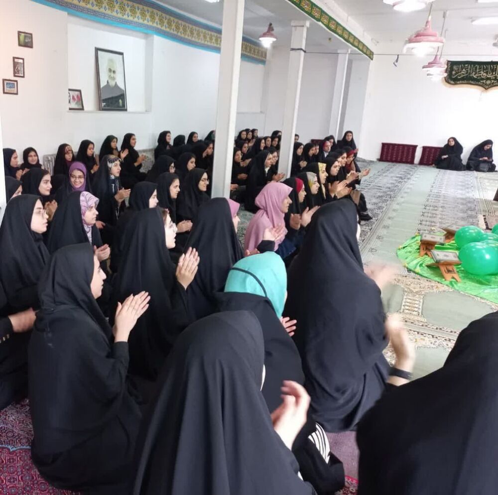 جشن رحمه للعالمین در دانشگاه های کرمانشاه برگزار شد
