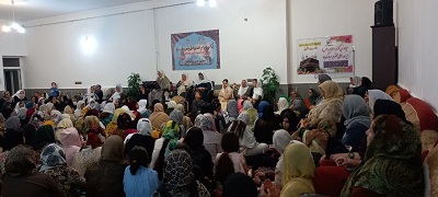 بزرگترین مراسم مولودی خوانی بانوان مهاباد در مسجد یوسف قاضی/شرکت بیش از هزار نفر