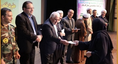 بزرگترین مراسم مولودی خوانی بانوان مهاباد در مسجد یوسف قاضی/شرکت بیش از هزار نفر