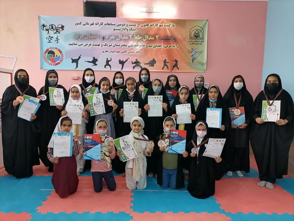 این کانون مسجدی بچههای محروم از تحصیل را به مدرسه بازمیگرداند