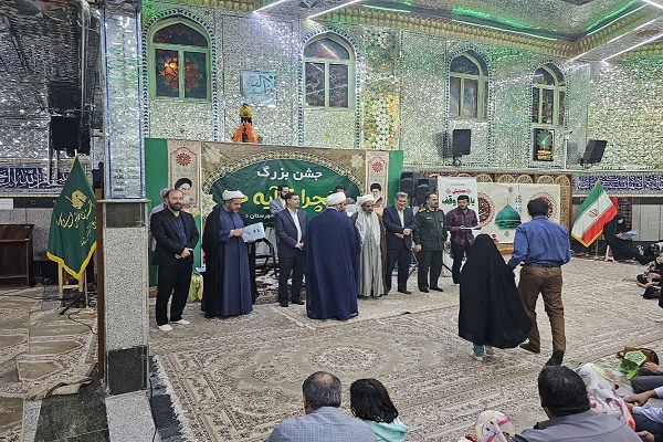 محافل بزرگ قرآنی فداییان قرآن و چلچراغ آیه ها در نهاوند