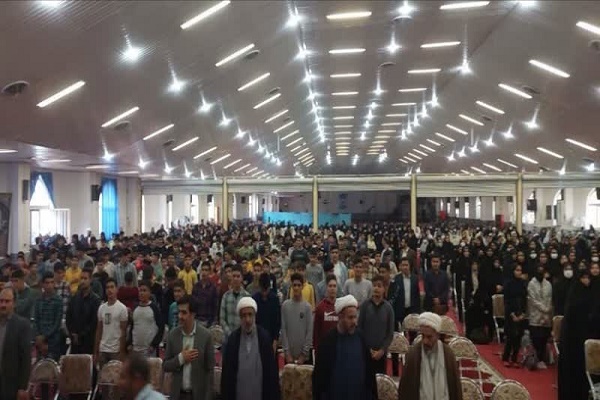 محافل بزرگ قرآنی فداییان قرآن و چلچراغ آیه ها در نهاوند