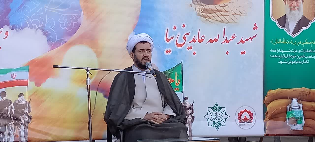 مطالعه وصیت نامه شهدا باعث تقویت ایمان و باور ما در نظام انقلاب اسلامی میشود