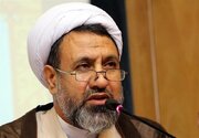 تاکید امام جمعه کرمان بر توجه به مسائل شرعی و اخلاقی در ادارات و دستگاه‌ها