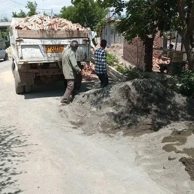 ساخت ۲ خانه زلزله زده در روستاهای فیرورق و زروان خوی