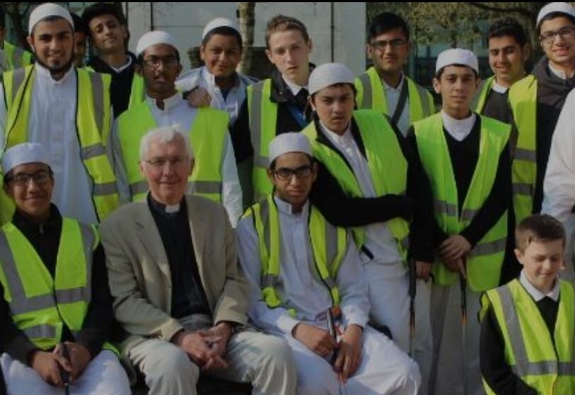 تقدیر «افستد» از دانشآموزان یک مدرسه اسلامی در «بلکبرن»انگلیس