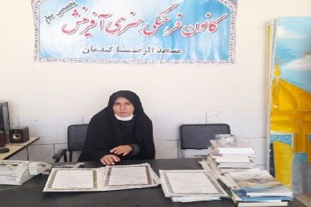 حضور جوانان شهر گندمان در کارگاه آموزشی «من چادر را دوست دارم»