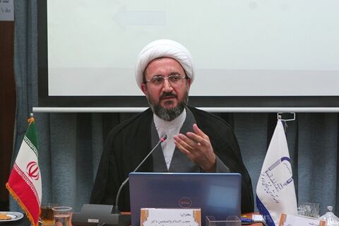 حفظ ارزش‌ها و معنویت بخشیدن به محیط خانه‌؛ مهمترین مبانی معماری اسلامی ایرانی است