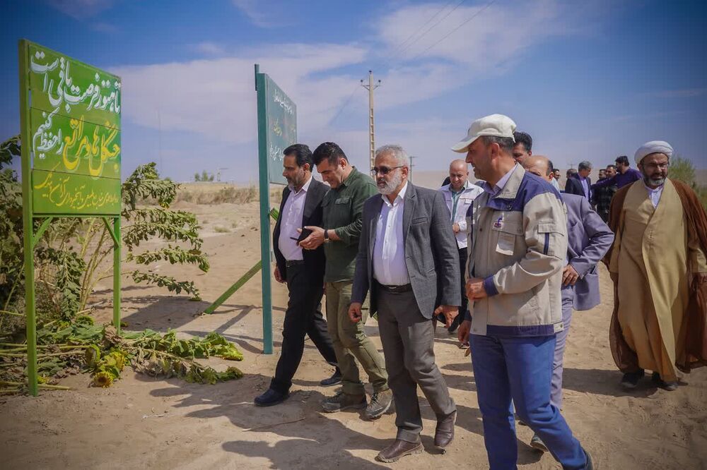 تعهد داوطلبانه فولاد کویر آران و بیدگل برای تولید ۶ میلیون اصله نهال