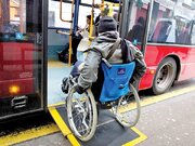 اتوبوس در مشهد برای دانش آموزان معلول رایگان شد