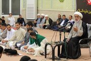 روحانیون از طریق مسجد، مدرسه و خانواده با  جوانان ارتباط برقرار کنند
