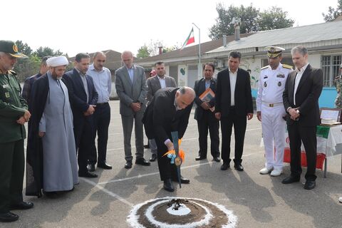 کلنگ احداث مدرسه خیرساز شهدای نیروی دریایی رشت زده شد