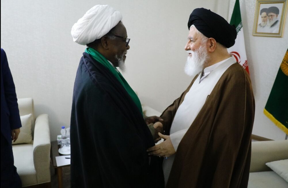 آیتالله علمالهدی با شیخ ابراهیم زکزاکی دیدار کرد