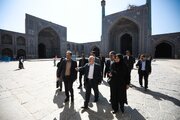 بازدید قائم مقام وزیر میراث فرهنگی از کارگاه مرمت مسجد امام اصفهان