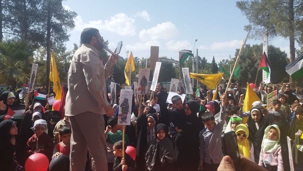 پیامی از کودکان دیار حاج قاسم برای همسالان فلسطینی خود+تصاویر