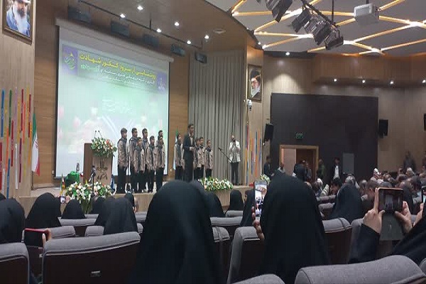 روایتی از نخبه شهید ملایری/ نخستین همایش ملی نکو داشت شهید احمد رضا احدی ددانشگاه ملایر برگزار شد