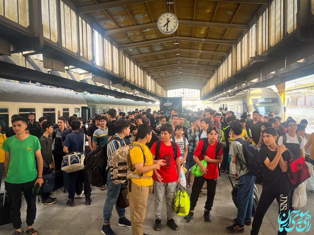 این کانون فرهنگیهنری تربیت را با نشاط مسجدی گروه زده است