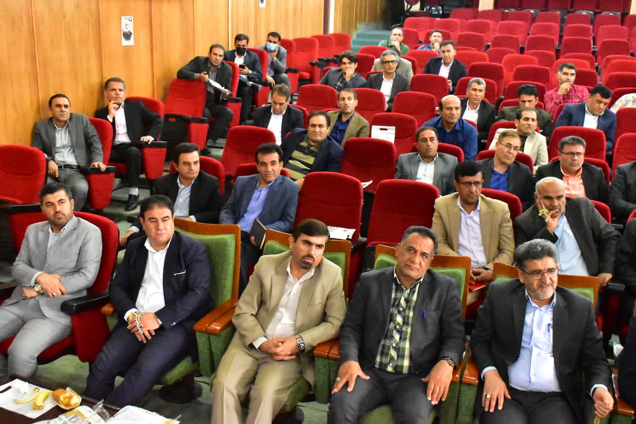 تعمیر و تامین سیستم های گرمایشی و حرارتی ایمن مدارس ،اولویت کاری نوسازی، توسعه و تجهیز مدارس استان باشد