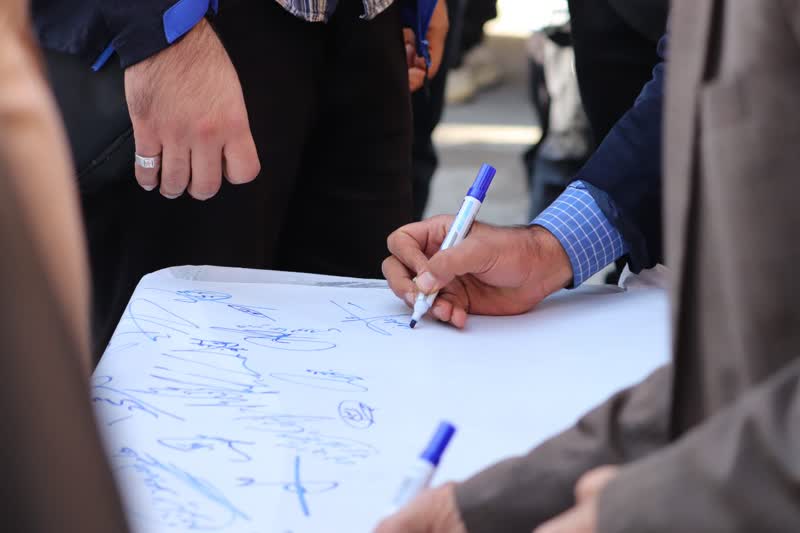 ما در جهاد تبیین و تربیت نسلها کوتاهی کردیم