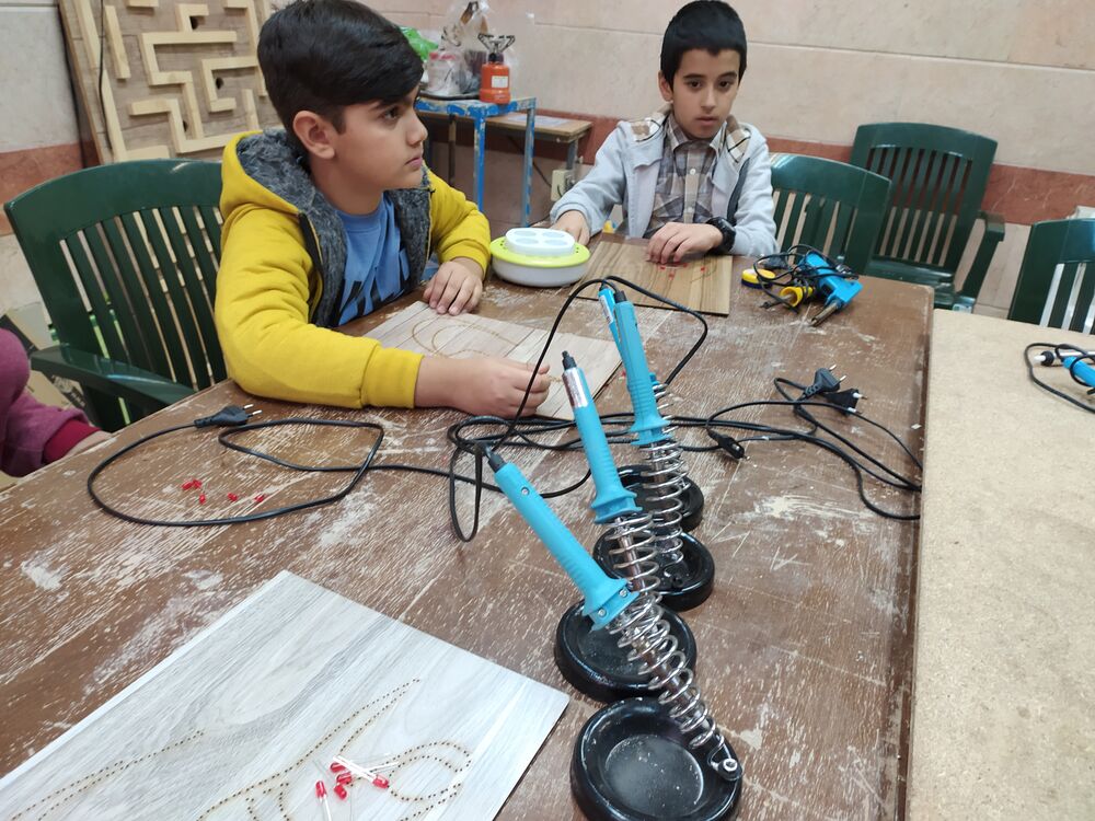 دانشآموزان در این مسجد زندگی کردن را یاد میگیرند