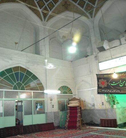 سایه سنگین بیتوجهی به میراث تاریخی بر سر مسجد معیرالممالک/ راه درازی که مسجد برای مردمت در پیش دارد