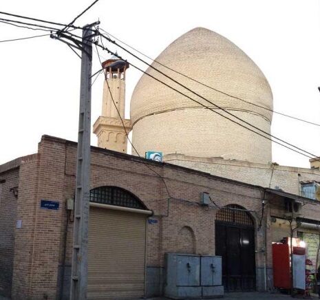 سایه سنگین بیتوجهی به میراث تاریخی بر سر مسجد معیرالممالک/ راه درازی که مسجد برای مردمت در پیش دارد