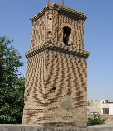 سایه سنگین بیتوجهی به میراث تاریخی بر سر مسجد معیرالممالک/ راه درازی که مسجد برای مردمت در پیش دارد