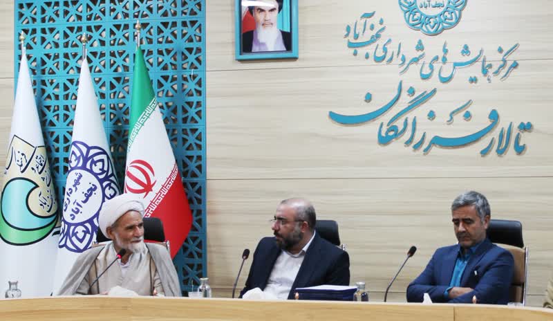 کانون های فرهنگی و هنری زمینه ساز جذب به مساجد هستند